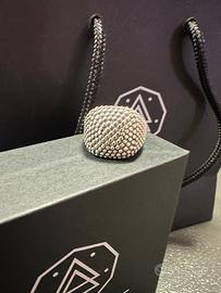 Anello Nove25 - chevalier quadrato puntinato