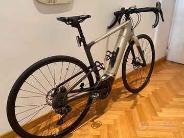 Bici Cannondale Topstone elettrica