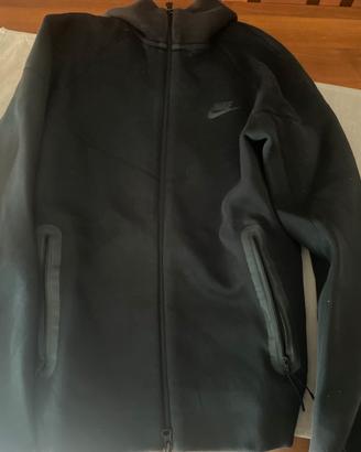 Felpa Tech Nike Nera Taglia M