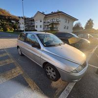 LANCIA Y ELEFANTINO - TRATTABILE