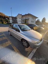 LANCIA Y ELEFANTINO - TRATTABILE