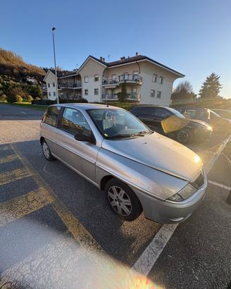 LANCIA Y ELEFANTINO - (Inclusa voltura)