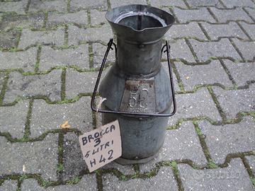 brocca per aqua depoca in lamiera zincata