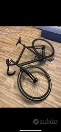 Bici scatto fisso