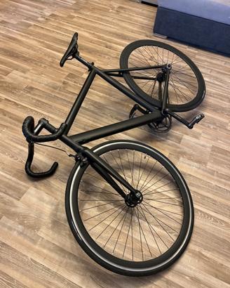 Bici scatto fisso