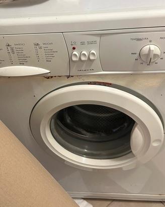 Lavatrice indesit