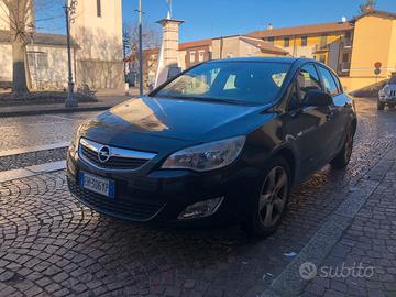 Opel Astra 1.4 Benzina