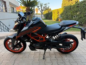Ktm duke 125 2022