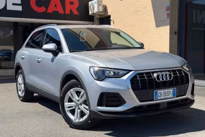 AUDI Q3 35 TDI S tronic Business Advanced SPORT