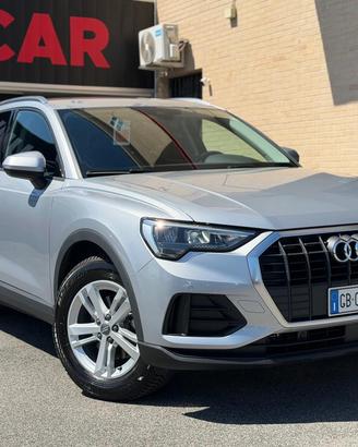 AUDI Q3 35 TDI S tronic Business Advanced SPORT