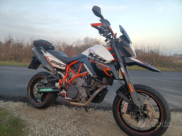 KTM 990 r supermoto