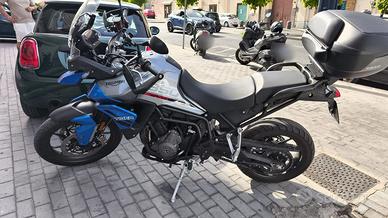Triumph Tiger 850 del 2021 USATO