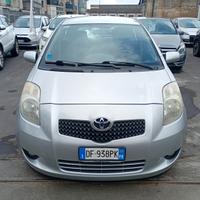 TOYOTA YARIS SOLI 100.000 KM 1.4 DIESEL UNICOPROPR