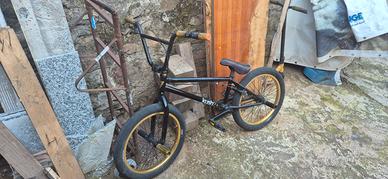 bmx mafiabike cush 2 pro bici