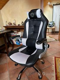 Sedia studio Momo Design