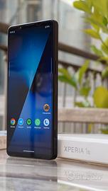 Sony Xperia 1 VII Mark 7 con style cover originale