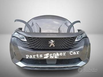 Musata e ricambi peugeot 5008 new