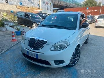 Lancia Ypsilon 1.3 MTJ