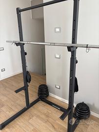 Squat rack + bilancere + dischi 2/5/10kg
