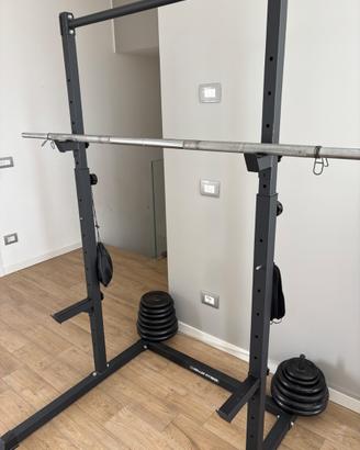 Squat rack + bilancere + dischi 2/5/10kg