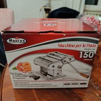 Macchina per pasta all'uovo Per sole 24 ore ad 8 €