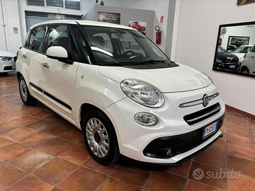 FIAT 500L 10/2017 1.3 MJT 130.000 KM