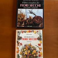 2 Libri sul decoro e utilizzo dei fiori secchi