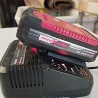 Batteria con caricabatterie.