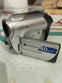 Videocamera Sony Handycam DCR-DVD106E