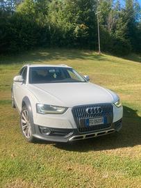 Audi 4 allroad + gancio
