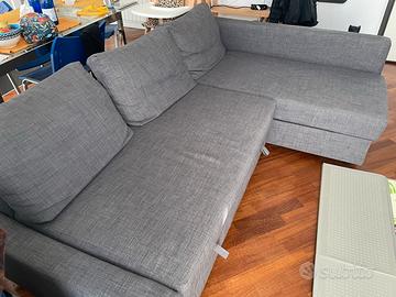 IKEA FRIHETEN 3 posti con chaise longue