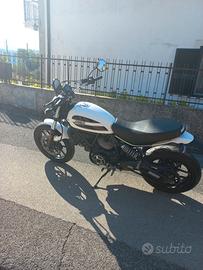 Ducati scrambler 400