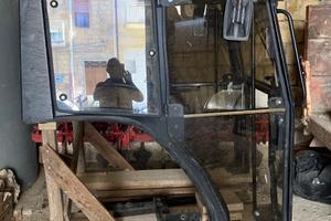 Cabina per trattore agricolo 