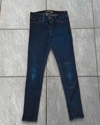 Jeans Levi's 711 blu scuro da donna