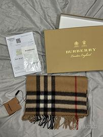 sciarpa burberry originale