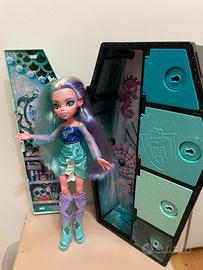 Monster High Lagoona Blue Monstrous Secrets Doll