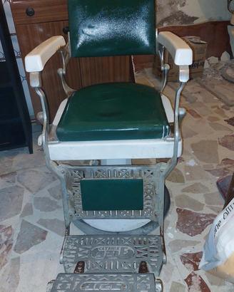 Coppia di Poltrone da Barbiere anni '30