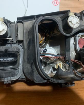 Fanali anteriore sinistro golf 4