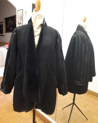 Montone nero per donna
