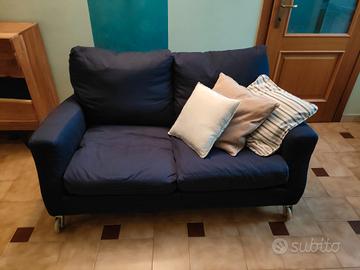 divani due e tre posti