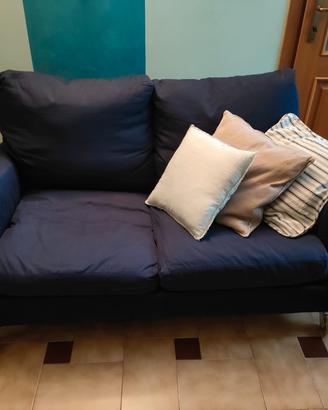 divani due e tre posti