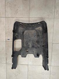 00150181 USATA PROTEZIONE SOTTOPEDANA KYMCO LIKE 5