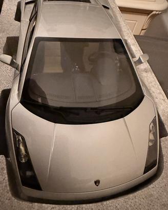 Autoart Signature Lamborghini Gallardo 1/12