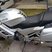 Yamaha 1300 FJR anno 2001