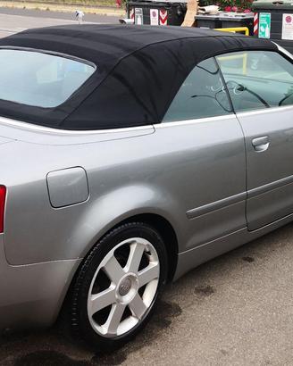 AUDI A4 CABRIOLET 3.0 V6 BENZINA