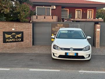 Volkswagen Golf e-Golf 115 CV