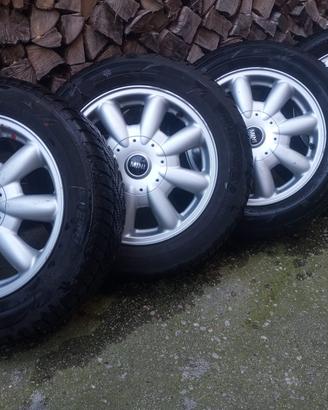 4 GOMME NUOVE INVERNAL R15 + CERCHI originali MINI