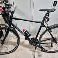 Giant city bike 3x9 shimano taglia L alu-carbonio