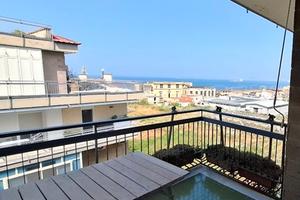 Stanze e miniappartamento a Ercolano con vista mar