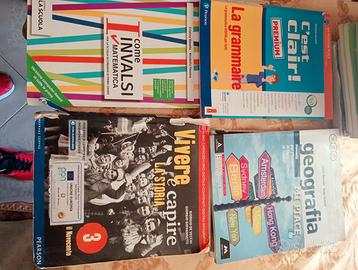 Libri scuola secondaria